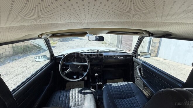 LADA (VAZ) 2107-17