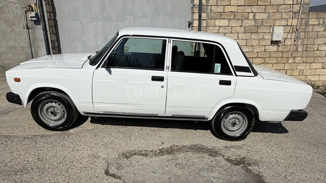 LADA (VAZ) 2107-8