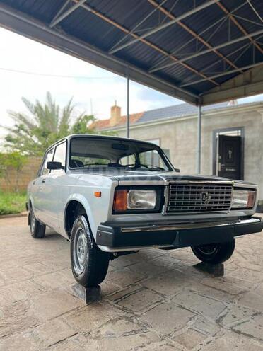LADA (VAZ) 2107-2