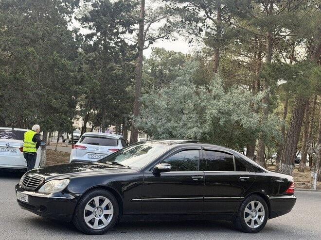Mercedes S 320-4
