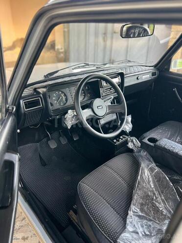 LADA (VAZ) 2107-8