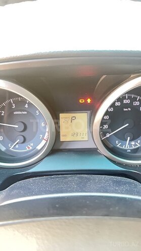 Toyota Land Cruiser Prado-11