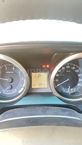 Toyota Land Cruiser Prado-13