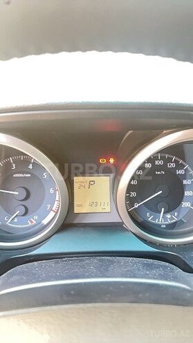 Toyota Land Cruiser Prado-14