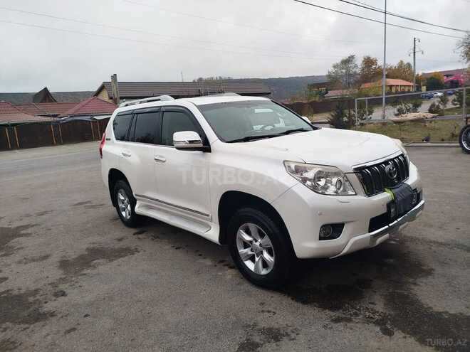Toyota Land Cruiser Prado-10
