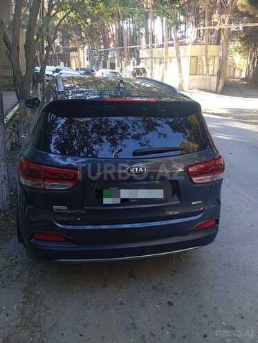 Kia Sorento-2