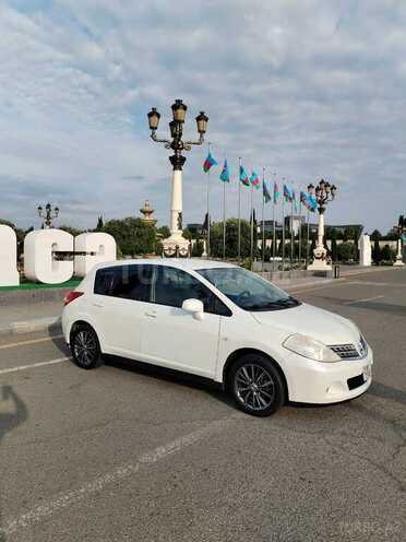 Nissan Tiida-4