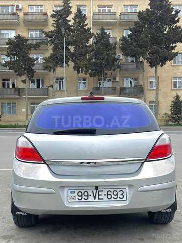 Opel Astra-3