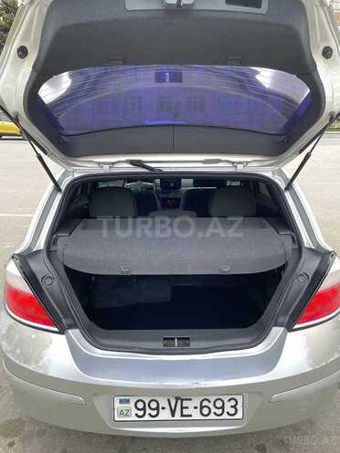Opel Astra-2