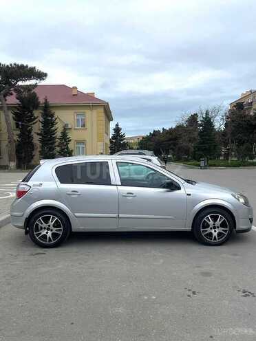 Opel Astra-8