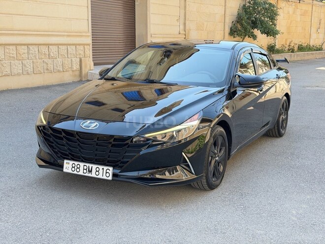 Hyundai Elantra-4