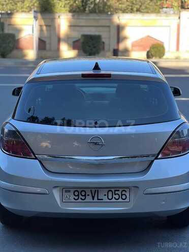 Opel Astra-2