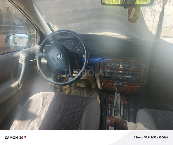 Opel Omega-2