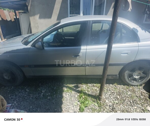 Opel Omega-5