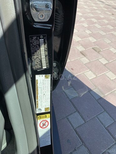 Toyota Prius-19