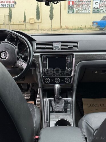 Volkswagen Passat (North America)-5