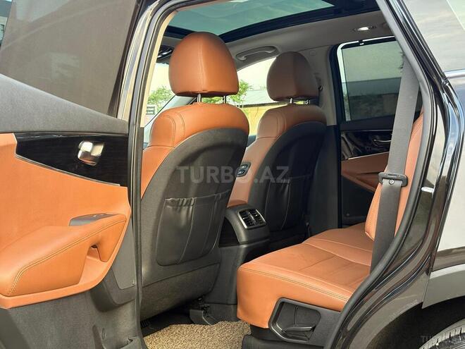 Kia Sorento-13