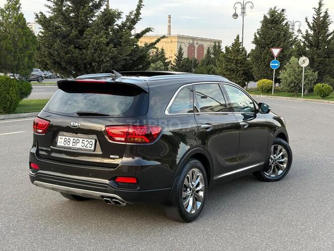 Kia Sorento-4
