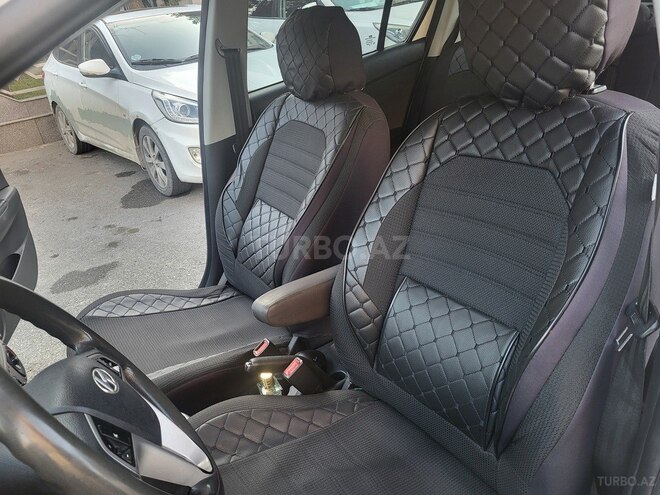 Hyundai i20-9