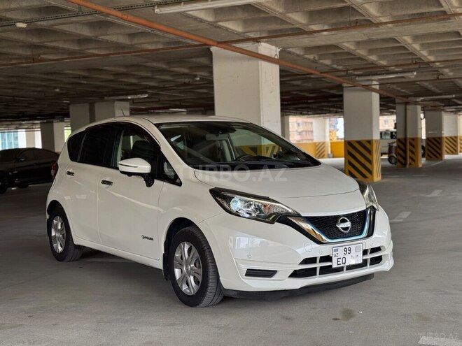 Nissan Note-9