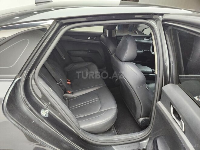 Kia K5-7