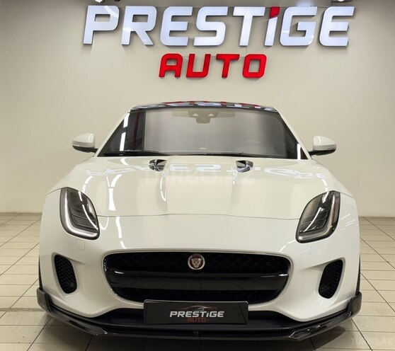 Jaguar F-Type-3