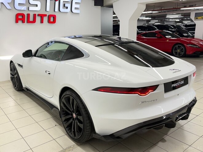 Jaguar F-Type-5
