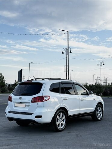 Hyundai Santa Fe-6
