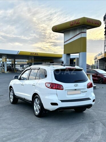 Hyundai Santa Fe-8