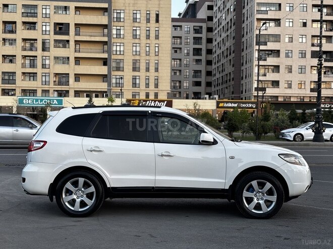 Hyundai Santa Fe-4
