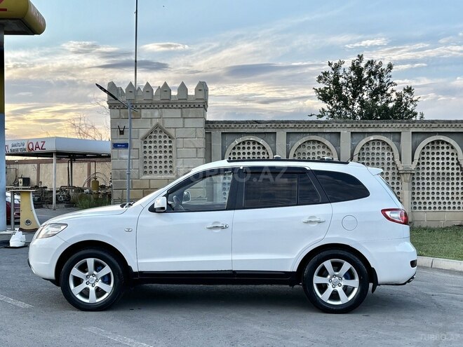 Hyundai Santa Fe-5