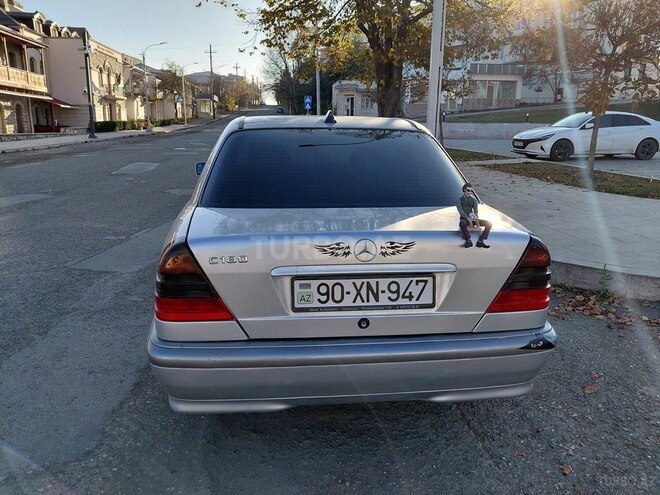 Mercedes C 180-5