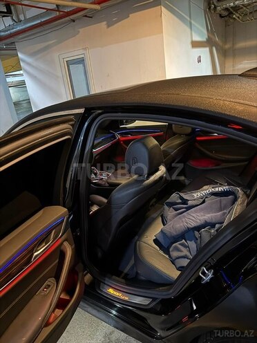 BMW 530-12