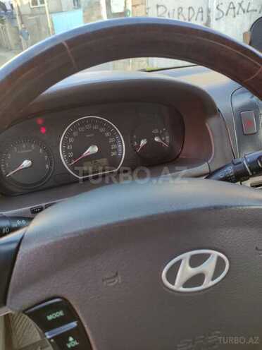 Hyundai Sonata-3