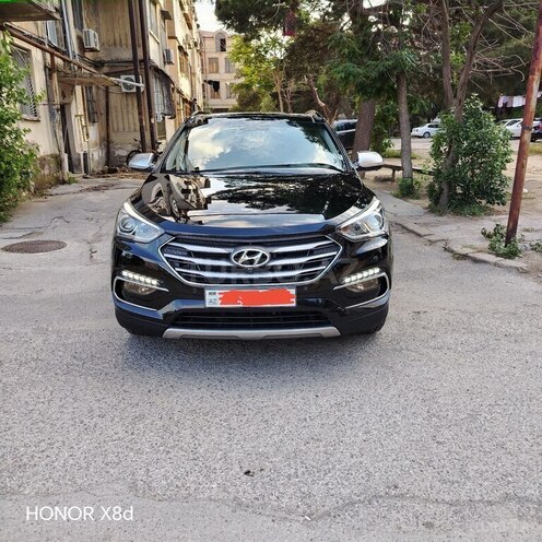 Hyundai Santa Fe-1