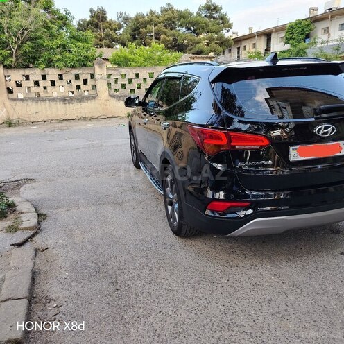 Hyundai Santa Fe-5