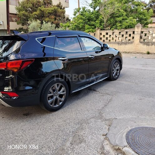 Hyundai Santa Fe-8