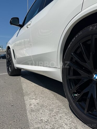 BMW X5-8