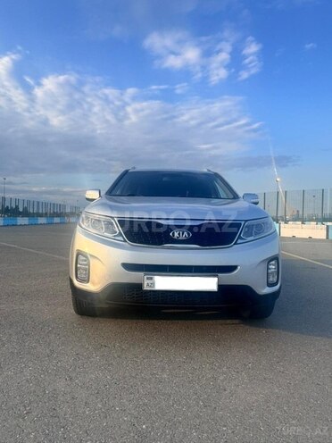 Kia Sorento-1