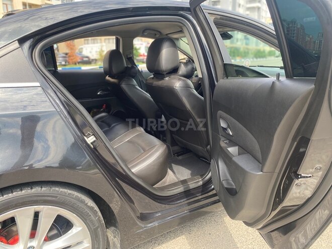 Chevrolet Cruze-8