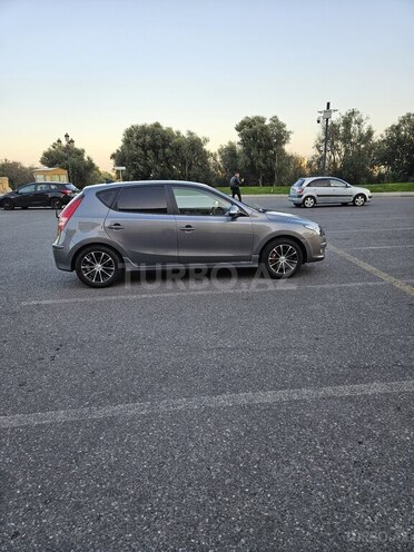 Hyundai i30-4