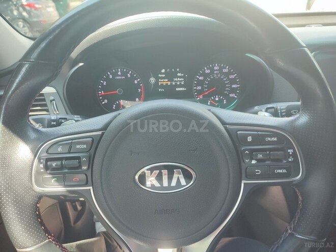 Kia Optima-3