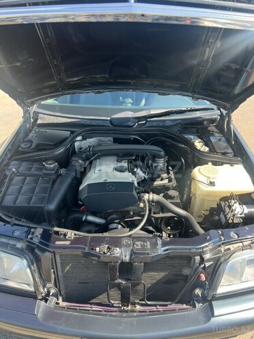Mercedes C 200-16