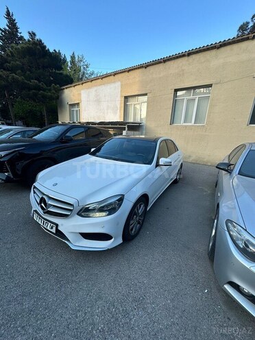 Mercedes E 300-3
