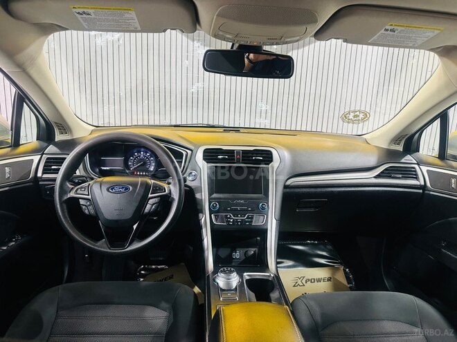 Ford Fusion (North America)-18