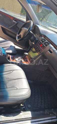 Mercedes E 220-4