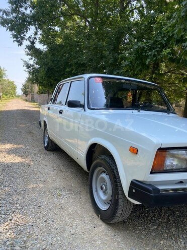 LADA (VAZ) 2107-4