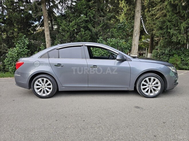 Chevrolet Cruze-3
