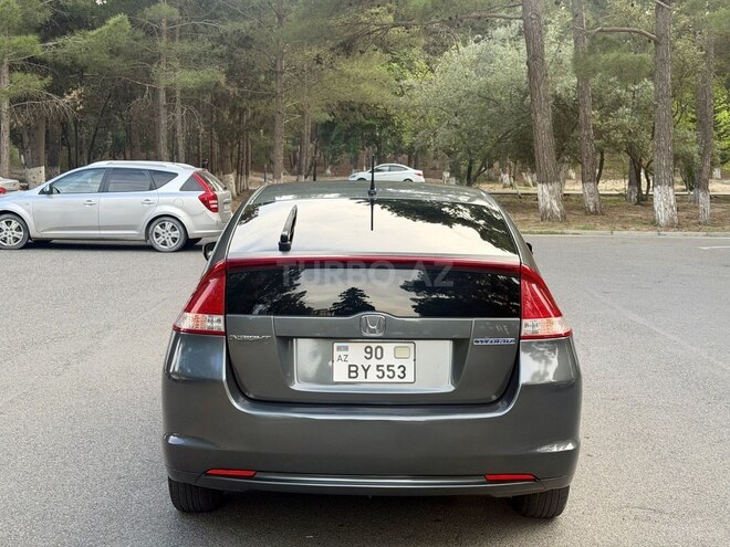 Honda Insight-8