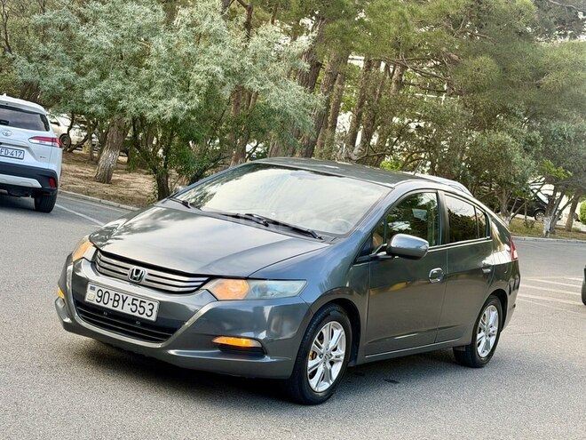 Honda Insight-2